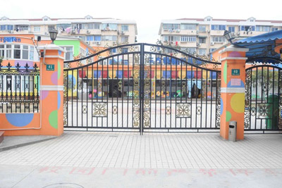 重慶幼兒園大門監控