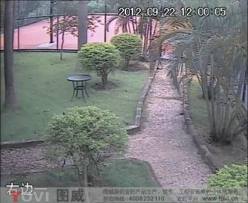 D1效果-室外花園白天/晚上紅外監控效果錄像演示